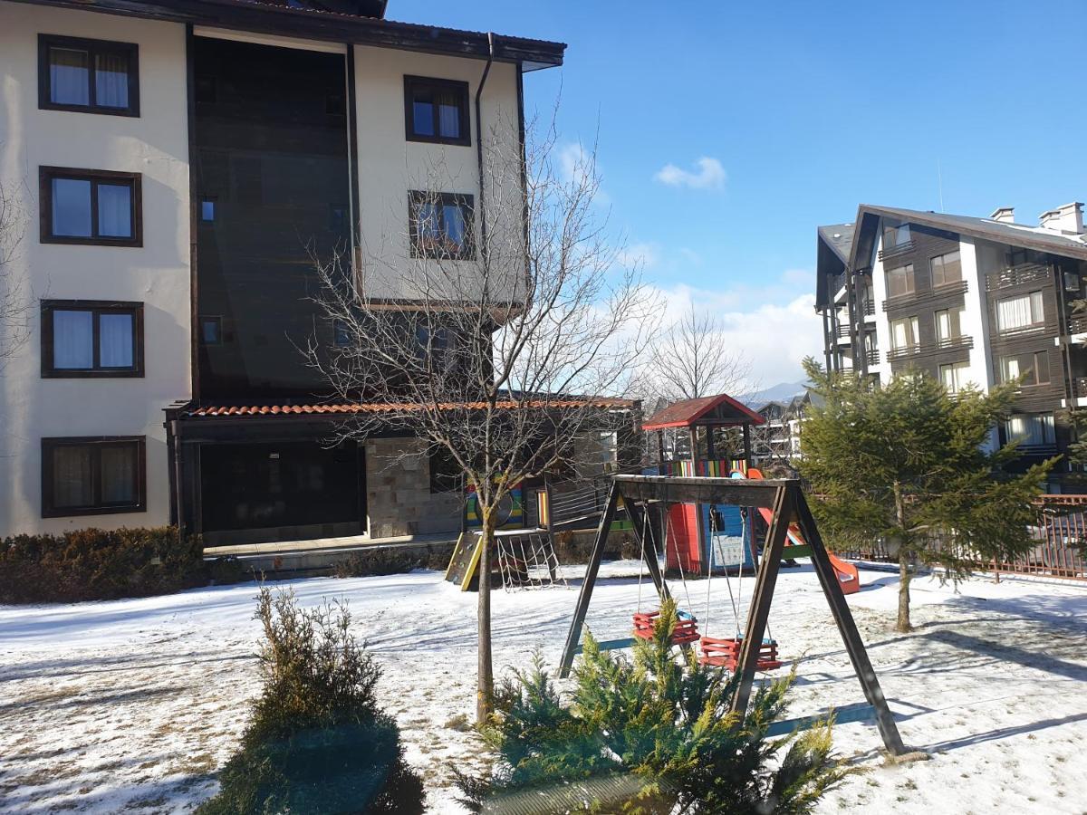 The View Apartment, Terra Complex Neighbour Building 班斯科 外观 照片